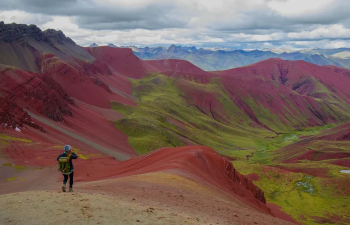 red valley to rainbow mountain with picnic